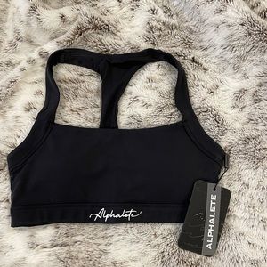Alphalete pulse balance bra